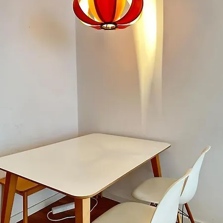 Διαμέρισμα Downtown Luxury Ybh21